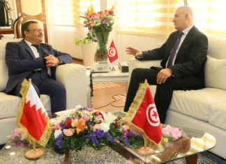 سمير الطيب يستقبل سفير مملكة البحرين بتونس
