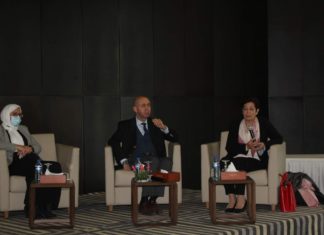 في افتتاح الملتقى الأول حول “حوار التصرف في الميزانية” : وزير الفلاحة يوصى بمزيد تكريس ثقافة حوار التّصرّف بتشريك الجهات الفاعلة لحسن قيادة البرنامج