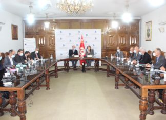 جلسة عمل مشتركة بين وزيري الفلاحة والتجهيز