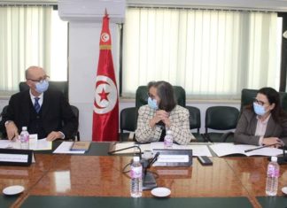 جلسة عمل مشتركة حول متابعة عملية التزود بمادة الأمونيتر