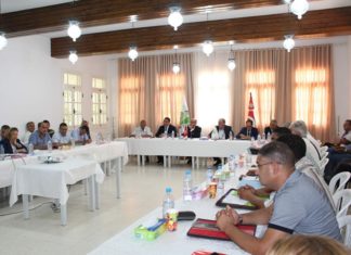 جلسة عمل بمركز التكوين بضيعة “الخير”