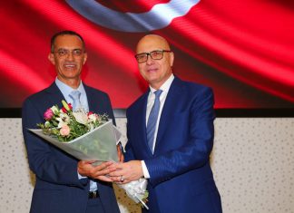 موكب تسليم وتسلّم المهام بوزارة الفلاحة والموارد المائيّة والصيد البحري