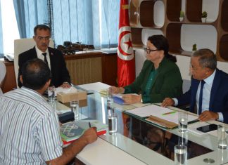 جلسة عمل حول متابعة مخرجات زيارات وزير الفلاحة لبعض منشآت التكوين والبحث العلمي الفلاحي