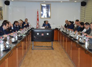 اجتماع مع وفد إيطالي برئاسة سفير إيطاليا بتونس