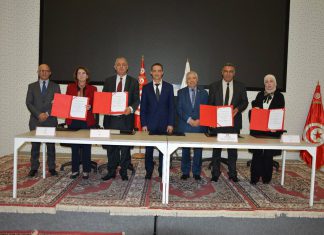 توقيع اتفاقية تعاون بين الهياكل الفنيّة بوزارة الفلاحة والبنك التّونسي للتضامن والوكالة الألمانيّة للتّعاون الفني حول توفير آليات تمويل للشّباب المستثمر في القطاع الفلاحي بمناطق الوسط