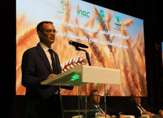 خلال افتتاحه يوم إعلامي جهوي حول حصاد وتجميع الحبوب: وزير الفلاحة يشدّد على أنّ إنجاح موسم حصاد وتجميع الحبوب أولويّة وطنيّة