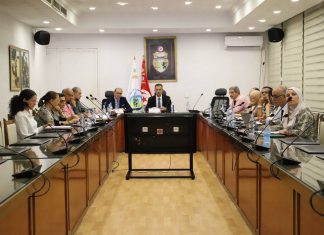 جلسة عمل حول الدّراسة الاستراتيجيّة للتّهيئة العقاريّة الفلاحيّة في أفق سنة 2050