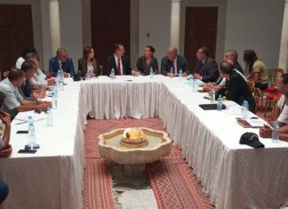 اجتماع اللجنة الوطنية لمتابعة الانزلاقات الأرضية لهضبة سيدي بوسعيد