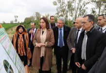 القيروان: وزير الفلاحة يطّلع على عدد من المشاريع الفلاحيّة والمائيّة بالجهة